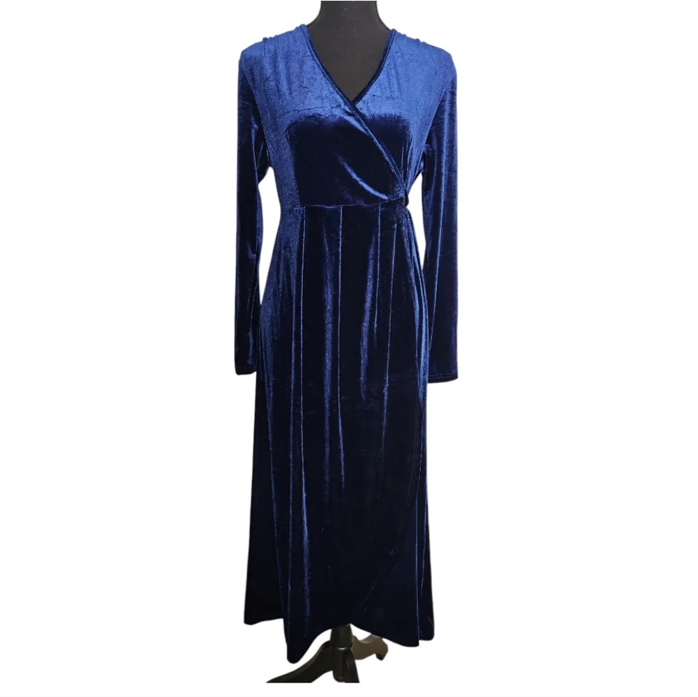 WOMEN'S VELVET WRAP DRESS
